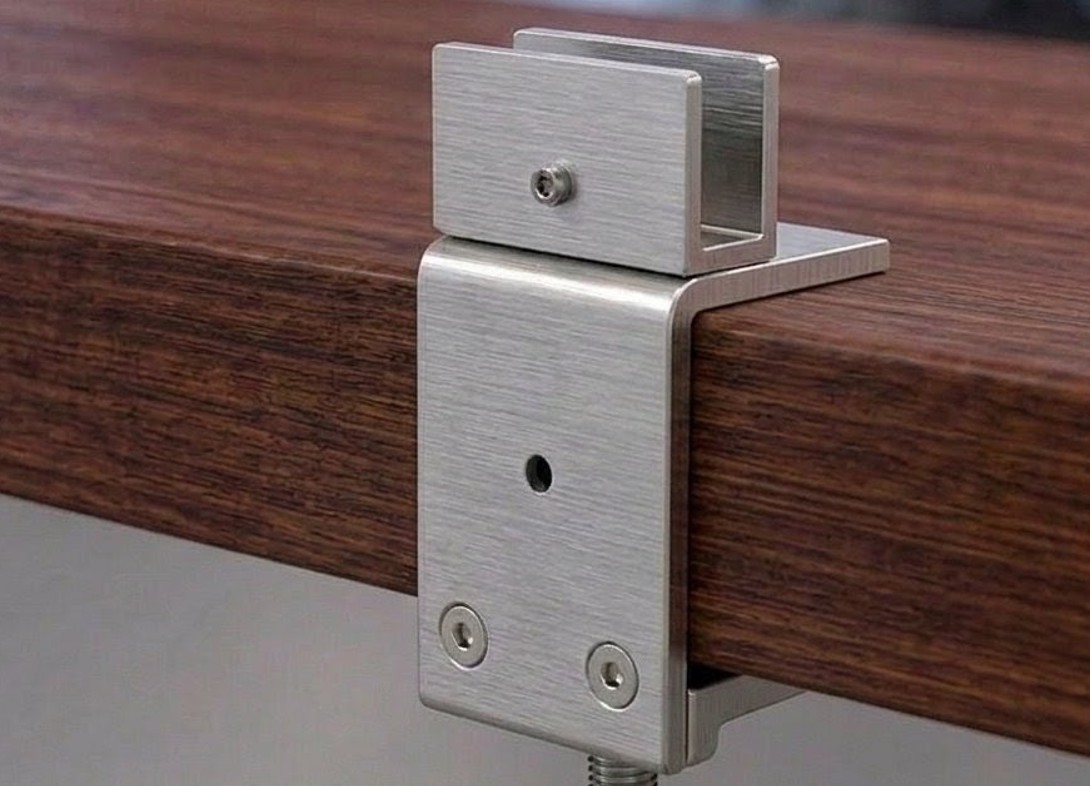 U channel brackets for desk mounted screen AA24H U channel brackets for desk mounted screen AA24H