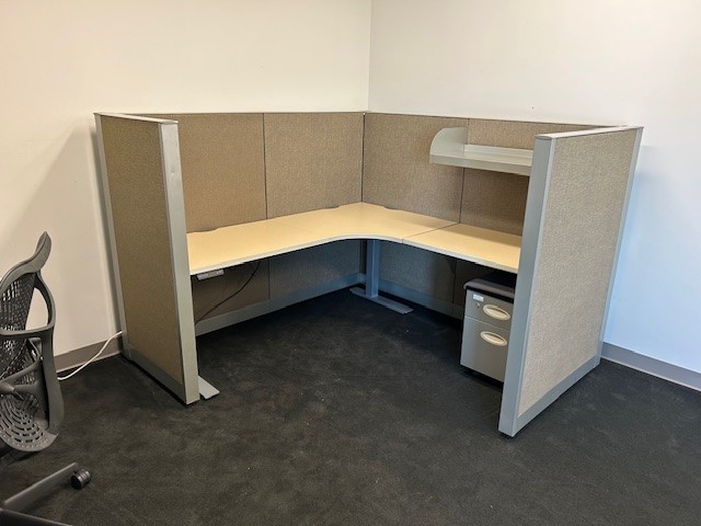 Used steelcase answer 012726 CFD1 2 Used steelcase answer 012726 CFD1 2